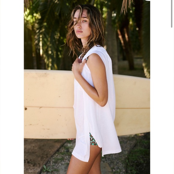 FP Movement by Free People Other - NWOT FP Movement Tempo Tunic Tee White Free People